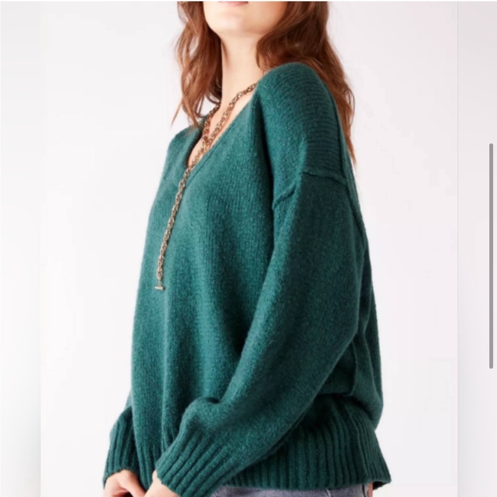 Free People Oversized V Neck Tunic Sweater Green Slouchy Boho Pullover M